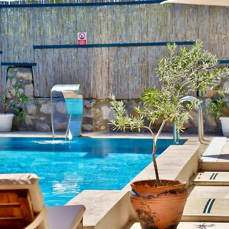 Ihtiyarsoeguet Marmaris